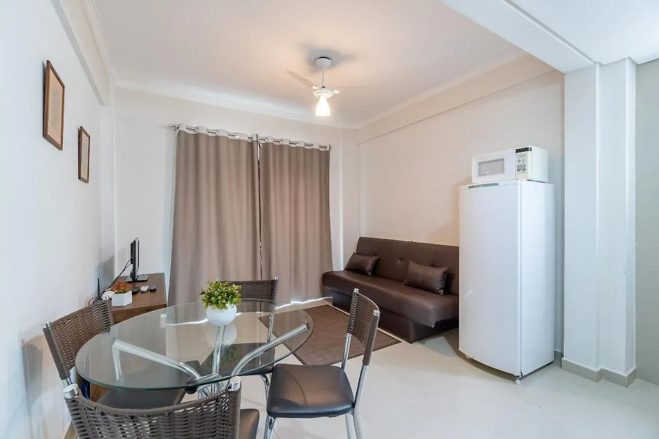 Apto Pertinho Da Avenida Da Praia De Bombas - 2 Dorms 4 Pessoas Bombinhas Διαμέρισμα